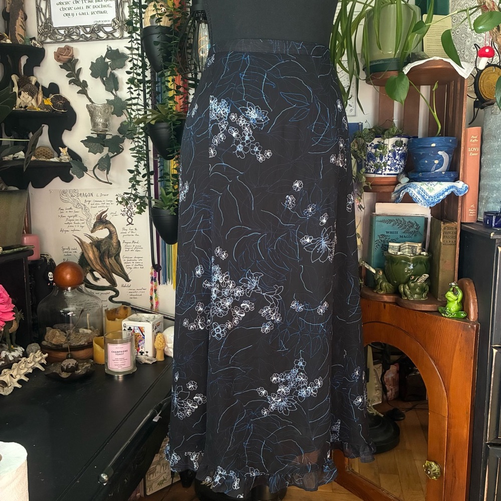 Sag Harbor Black Floral Maxi Skirt